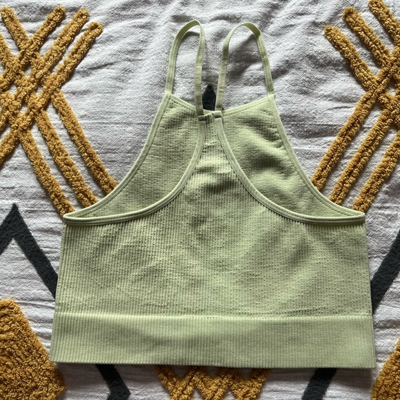 Crop top - Picture 2 of 2